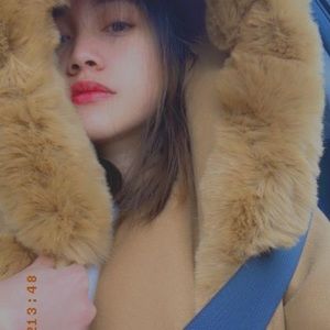 Meet your Posher, Phoii